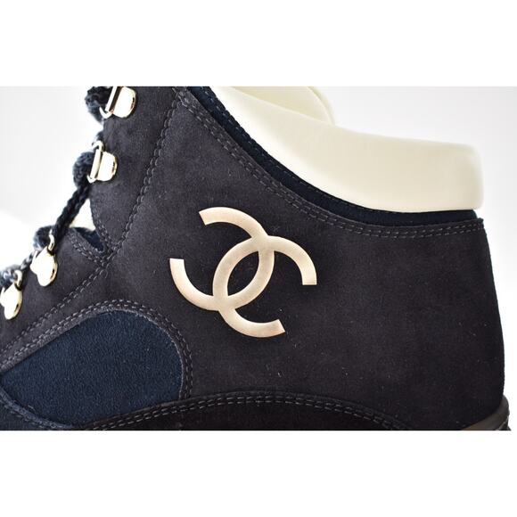 Chanel 23C Blue Black CC Combat Lace Up Tie Ankle Short Hiking Ski Snow Boots 42 - Picture 9 of 16